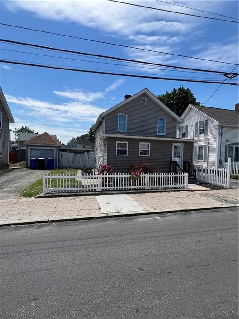 82 Perry Street Central Falls RI 02863