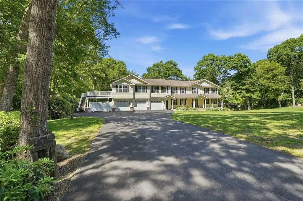 71 Rolling Hill Drive Exeter RI 02822
