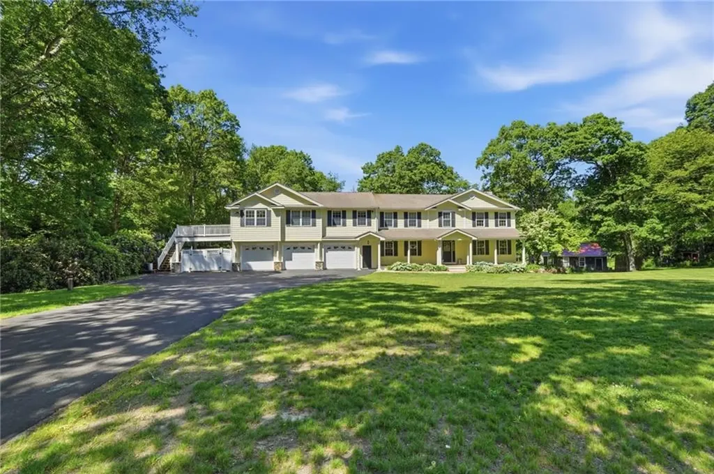 71 Rolling Hill Drive Exeter RI 02822