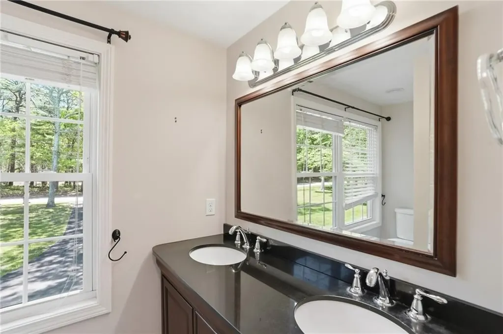71 Rolling Hill Drive Exeter RI 02822