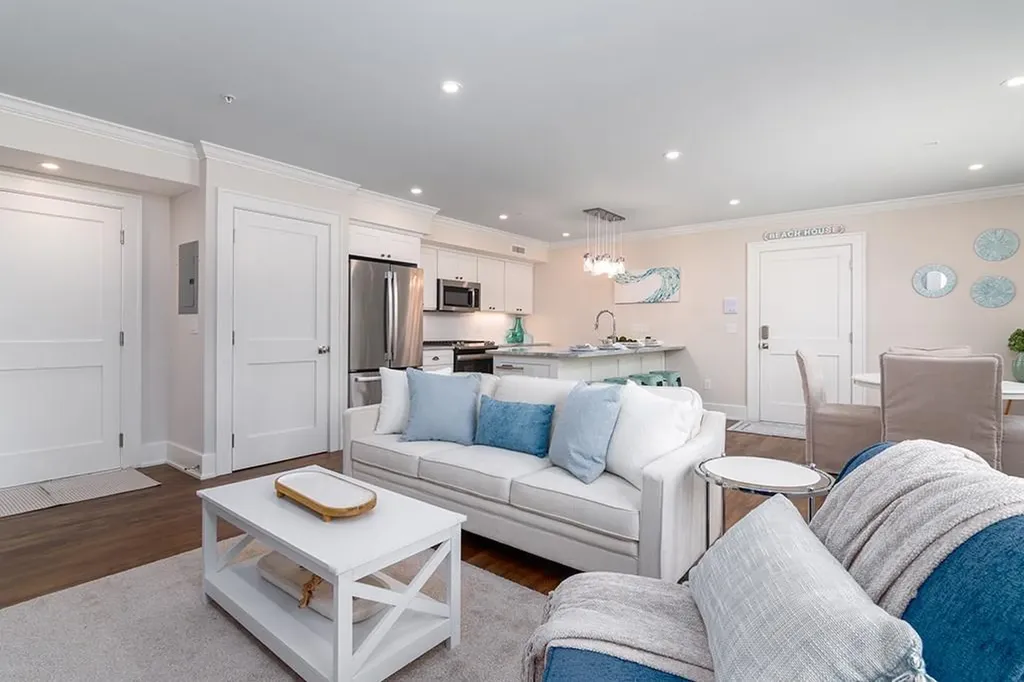 20 East Bowery Street Newport RI 02840