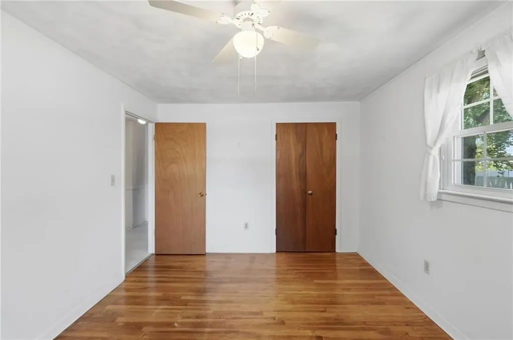 5 Lee Drive Warren RI 02885