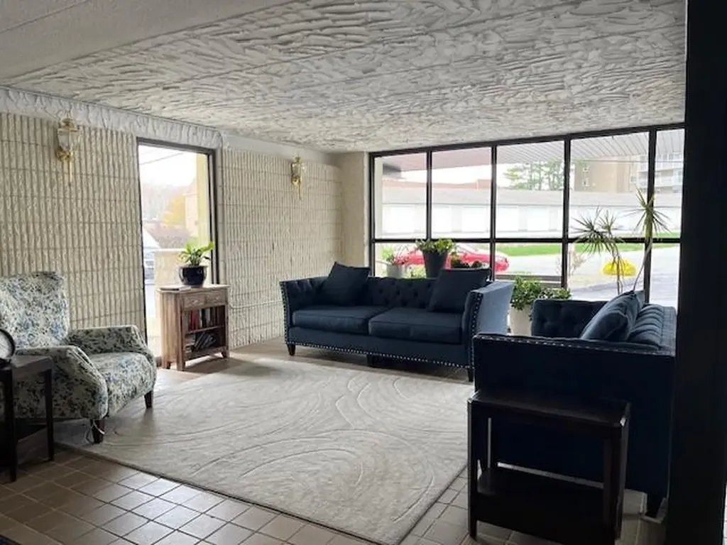 175 Hoffman Avenue Cranston RI 02920