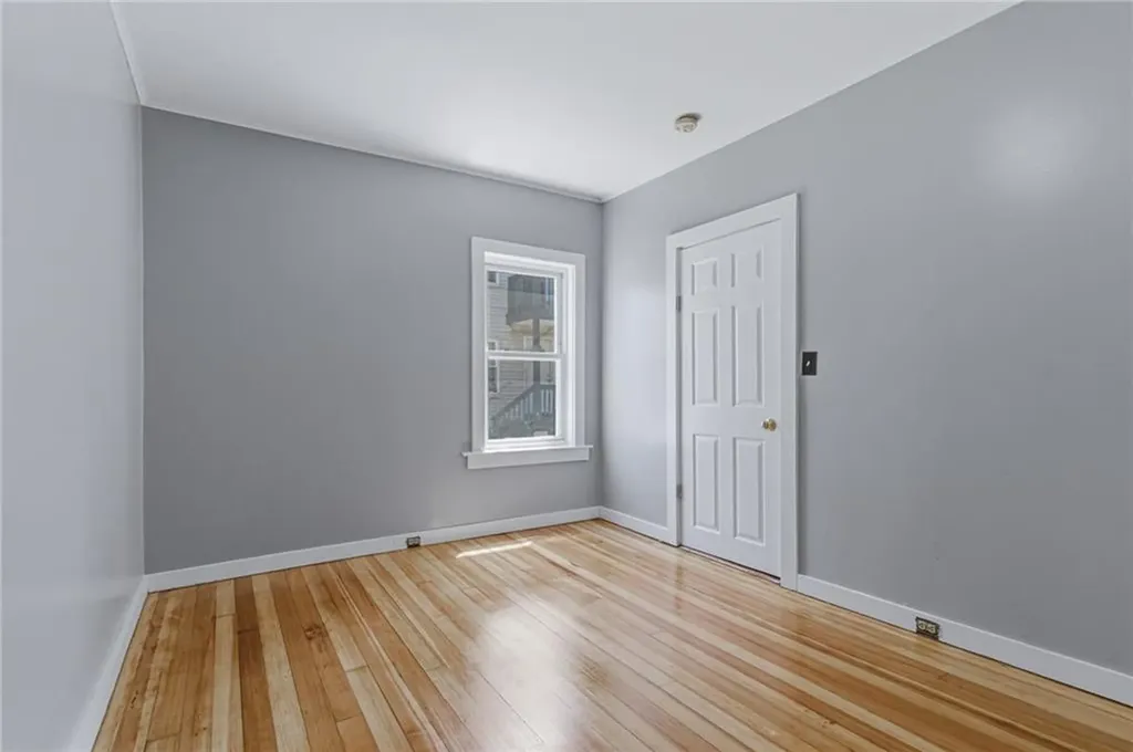 428 9th Avenue Woonsocket RI 02895