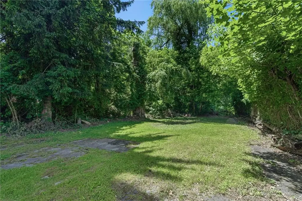 428 9th Avenue Woonsocket RI 02895