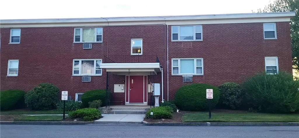5 Garibaldi Street North Providence RI 02911