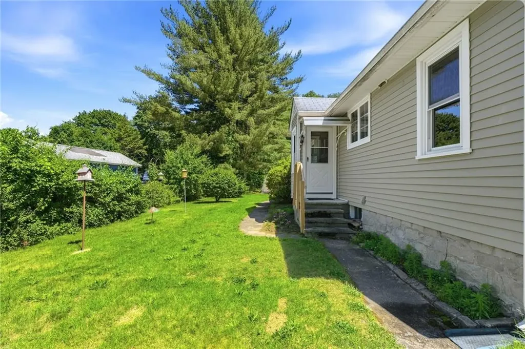 257 Union Avenue Burrillville RI 02859