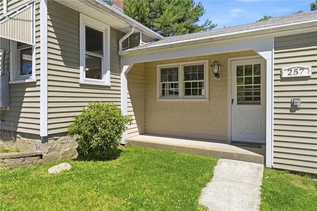 257 Union Avenue Burrillville RI 02859