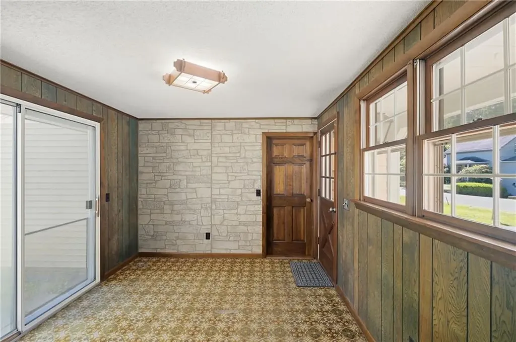 257 Union Avenue Burrillville RI 02859