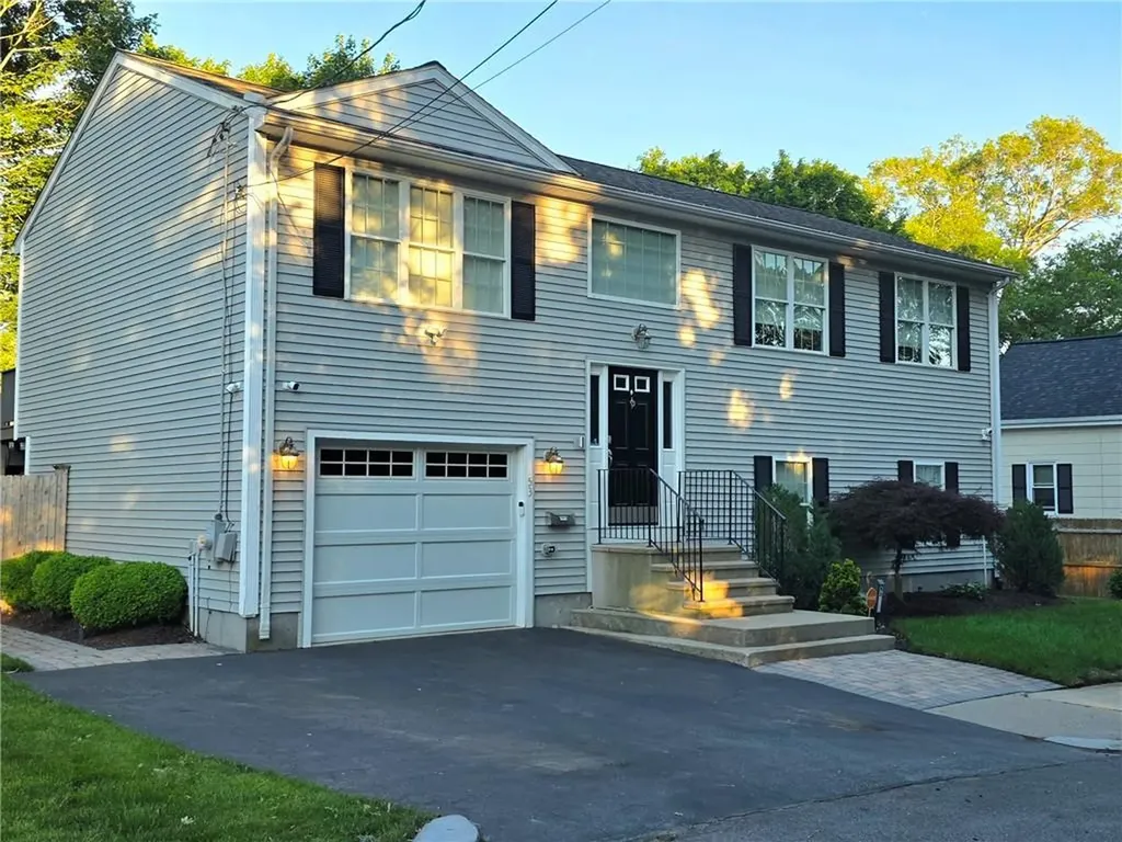 53 Herbert Street Providence RI 02909