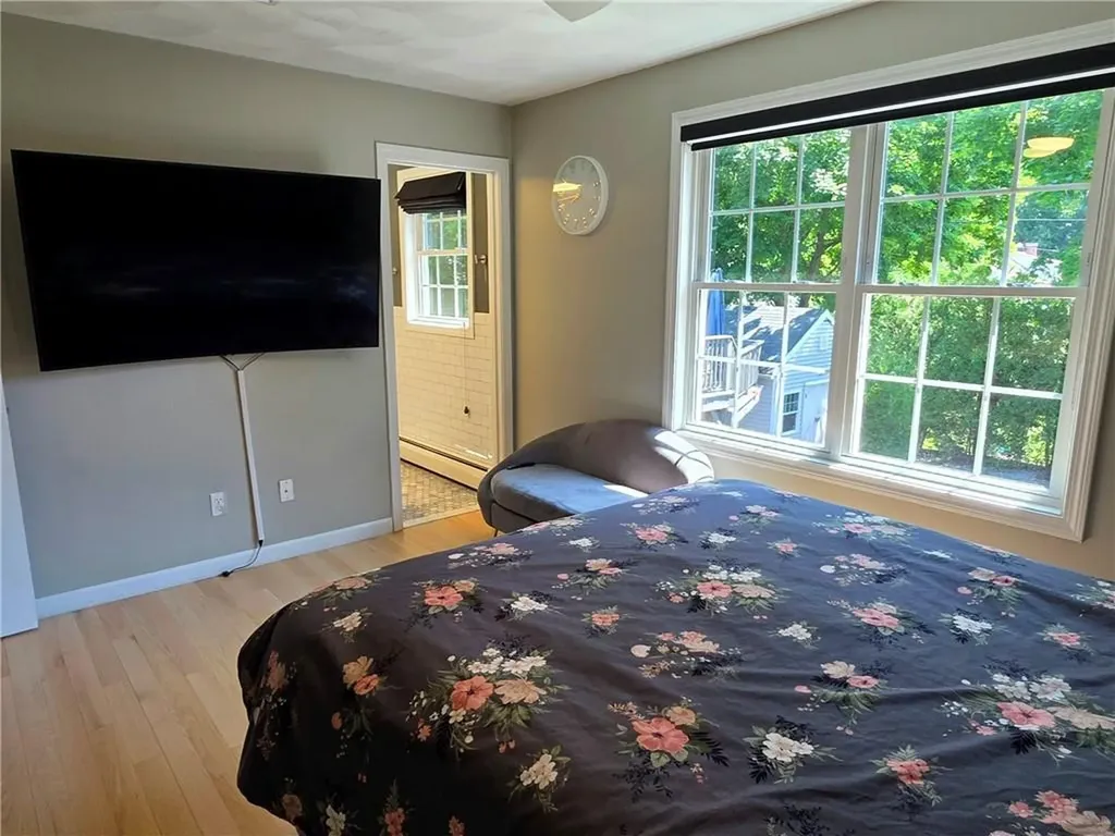 53 Herbert Street Providence RI 02909