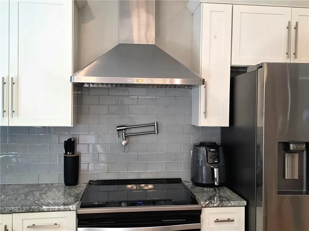 53 Herbert Street Providence RI 02909