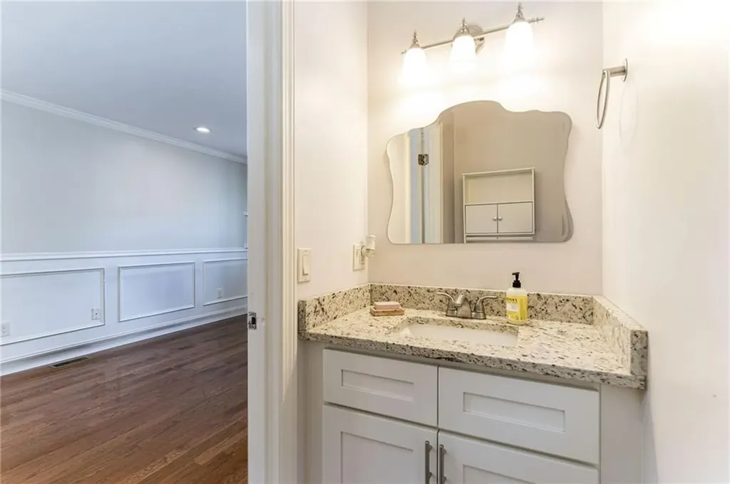 169 Courtland Street Providence RI 02909