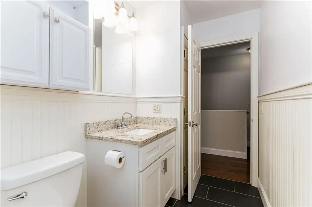 169 Courtland Street Providence RI 02909