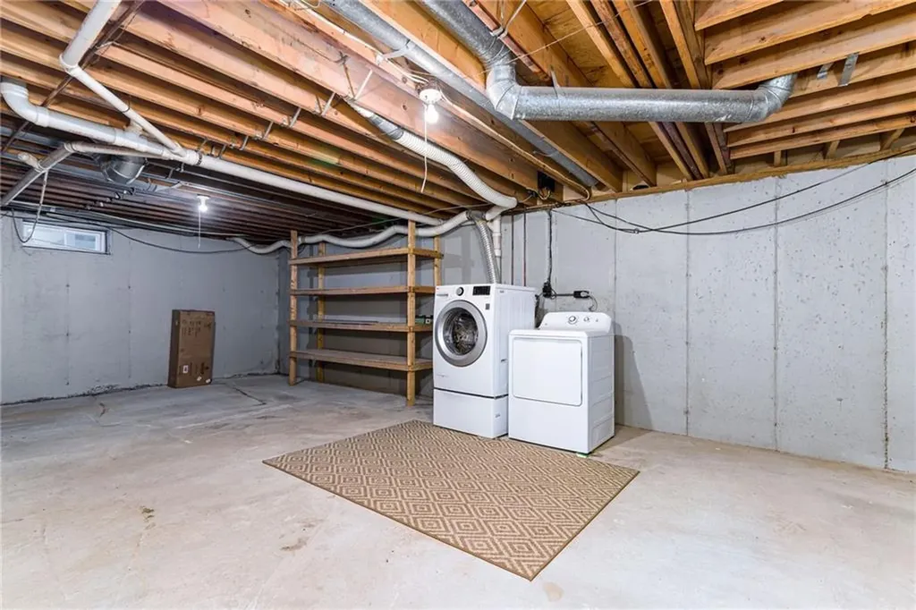 169 Courtland Street Providence RI 02909