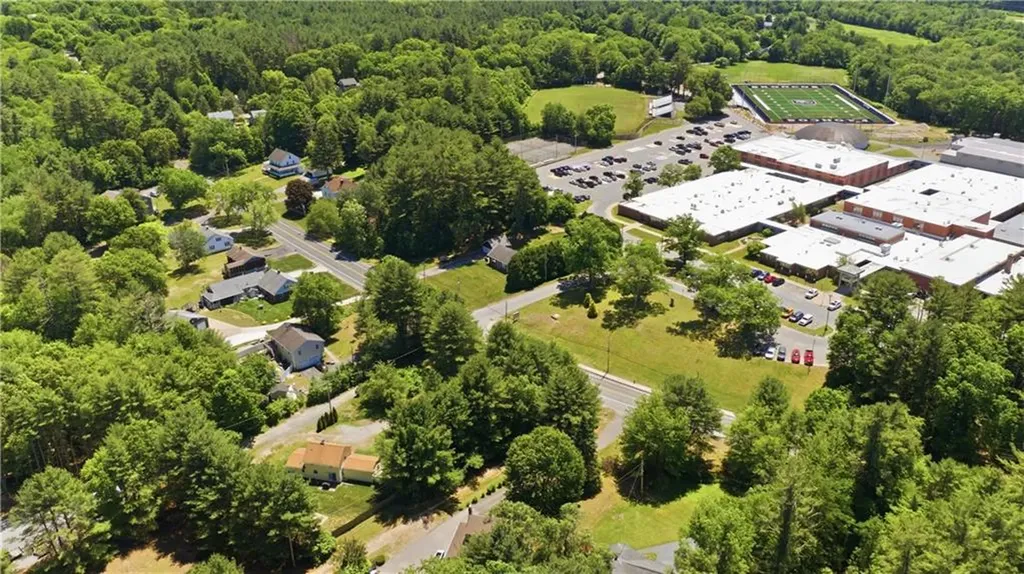 470 East Avenue Burrillville RI 02830