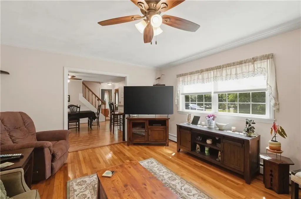 470 East Avenue Burrillville RI 02830