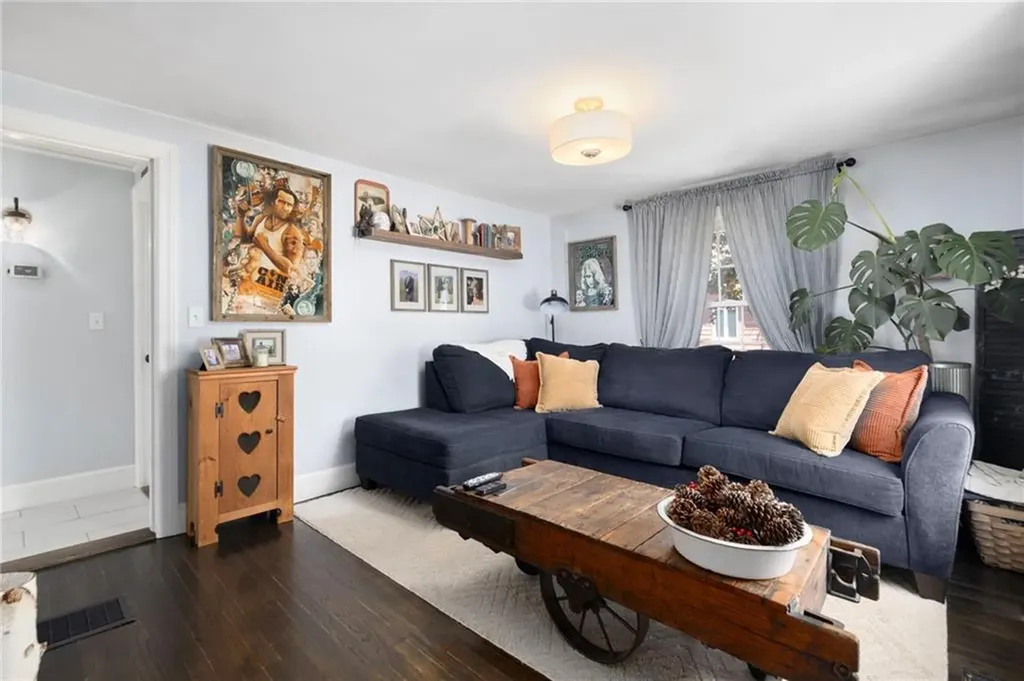 247 Whitford Avenue Providence RI 02908