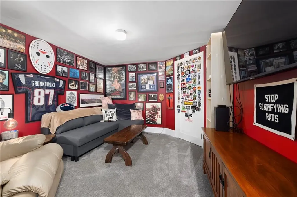 247 Whitford Avenue Providence RI 02908