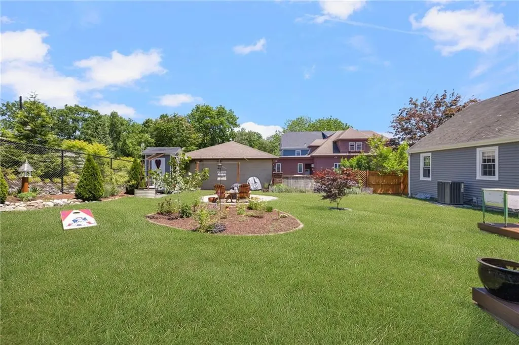 247 Whitford Avenue Providence RI 02908