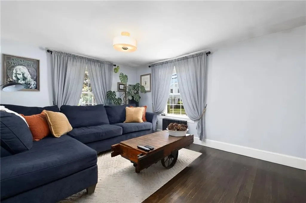 247 Whitford Avenue Providence RI 02908