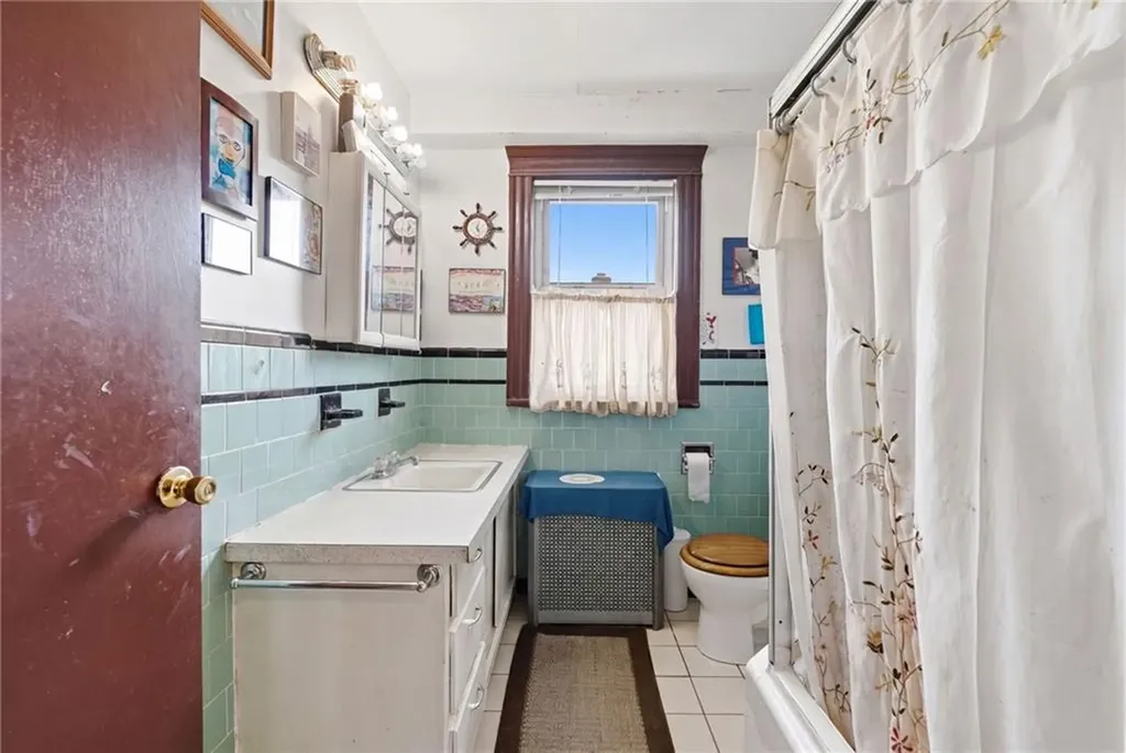 53 Netherlands Avenue Cranston RI 02905