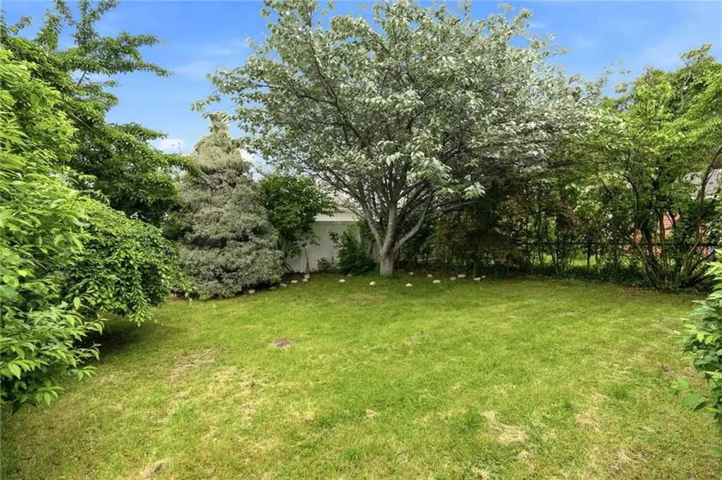 53 Netherlands Avenue Cranston RI 02905