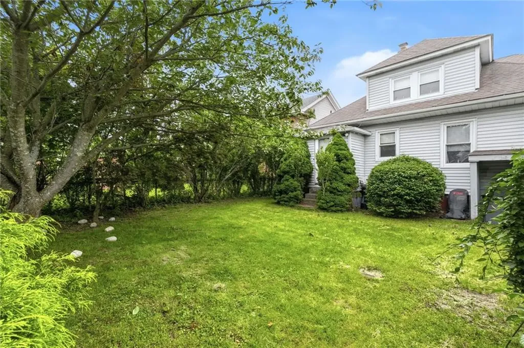 53 Netherlands Avenue Cranston RI 02905
