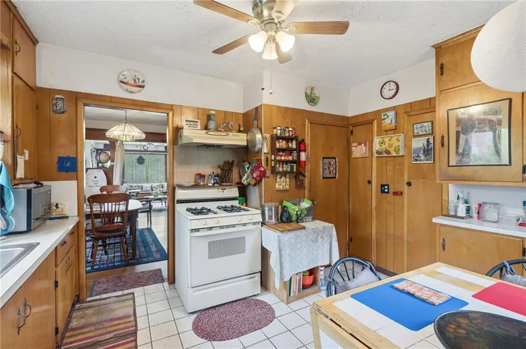 53 Netherlands Avenue Cranston RI 02905