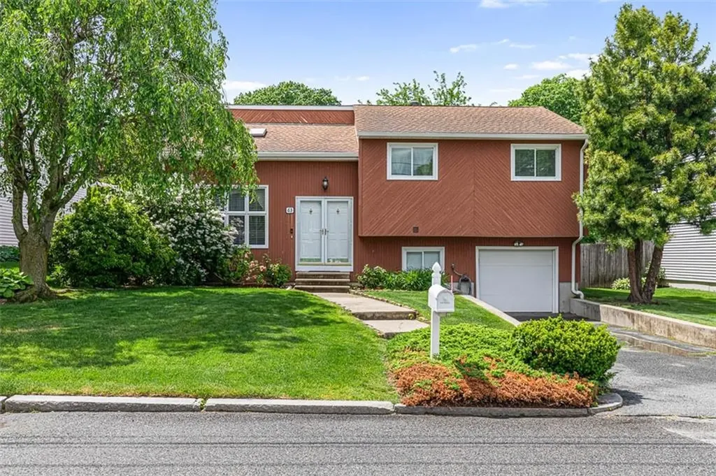 63 Lynde Street Providence RI 02908