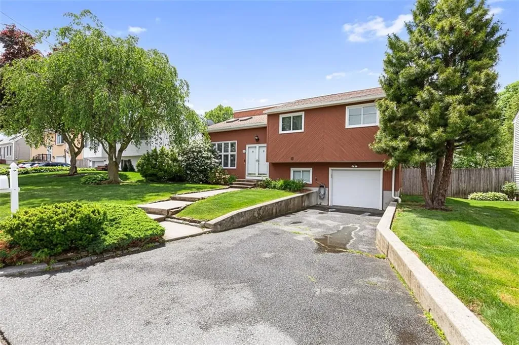 63 Lynde Street Providence RI 02908