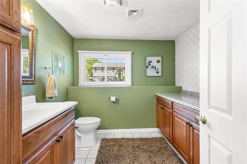 63 Lynde Street Providence RI 02908