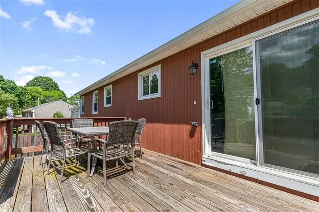 63 Lynde Street Providence RI 02908