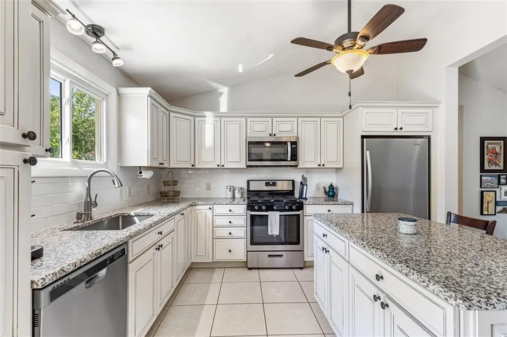 63 Lynde Street Providence RI 02908