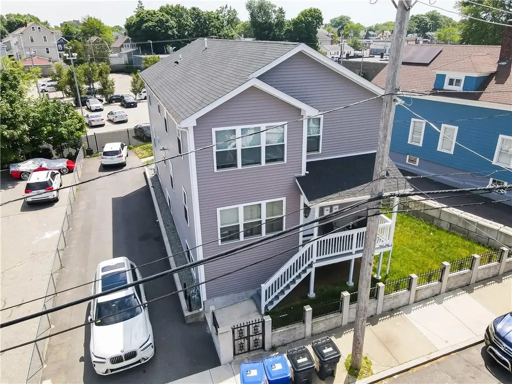 172 Baker Street Providence RI 02905