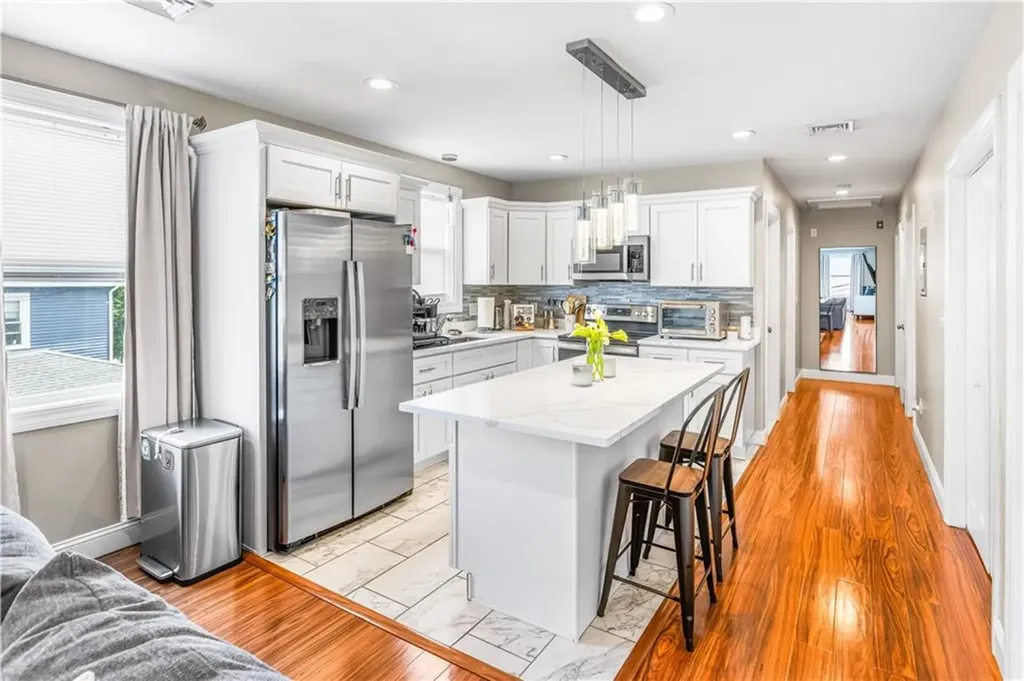 172 Baker Street Providence RI 02905