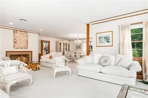 133 Tupelo Hill Drive Cranston RI 02920