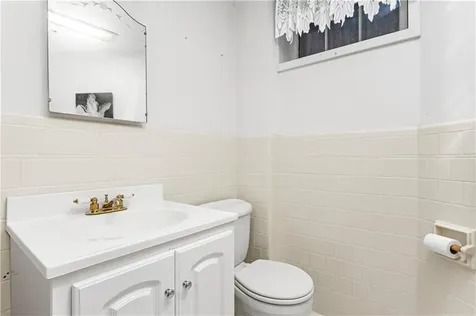 133 Tupelo Hill Drive Cranston RI 02920