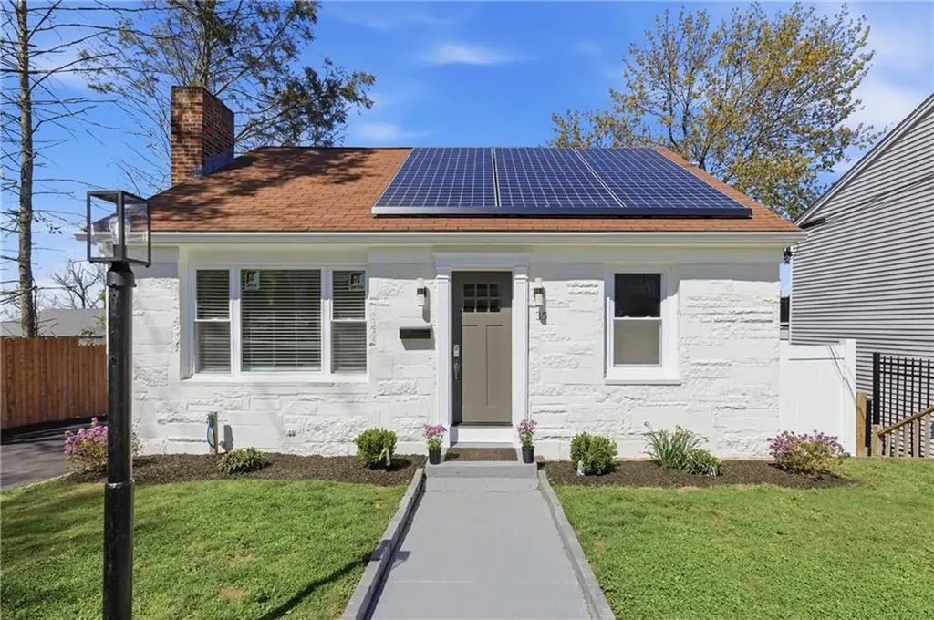 35 Myra Street Providence RI 02909