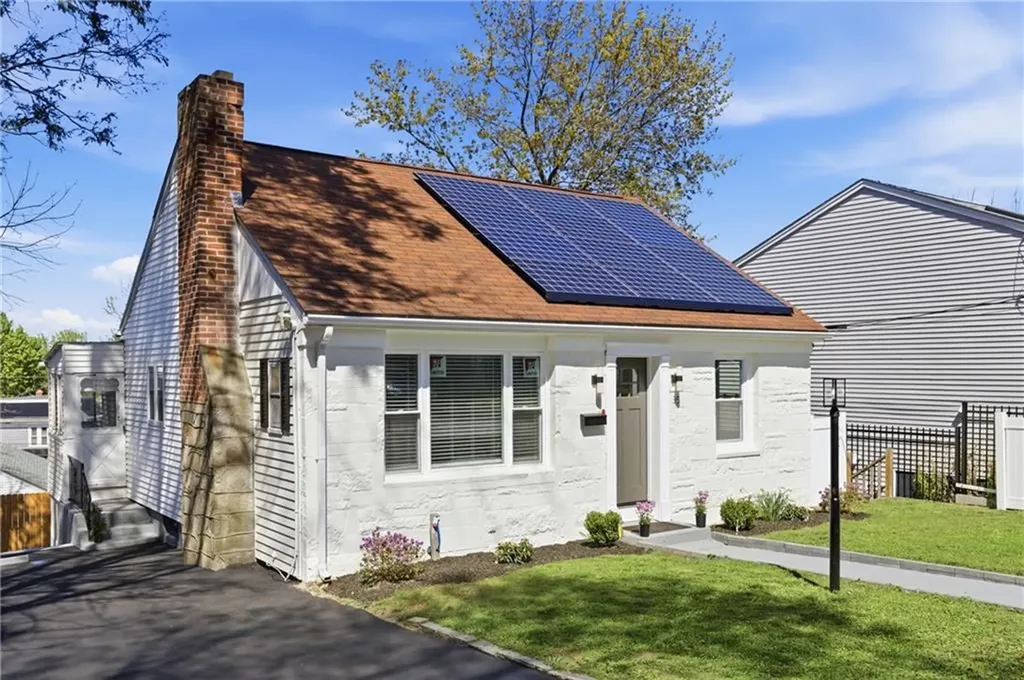 35 Myra Street Providence RI 02909