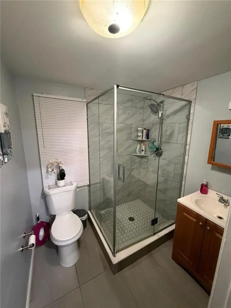 876 Douglas Avenue Providence RI 02908