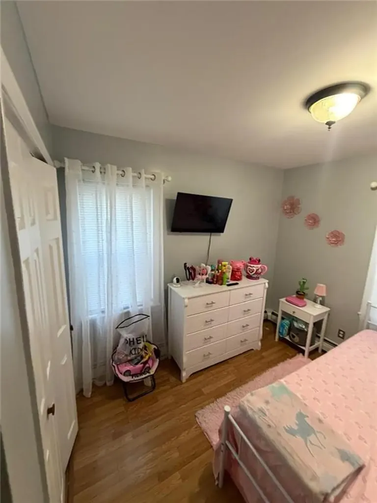 876 Douglas Avenue Providence RI 02908