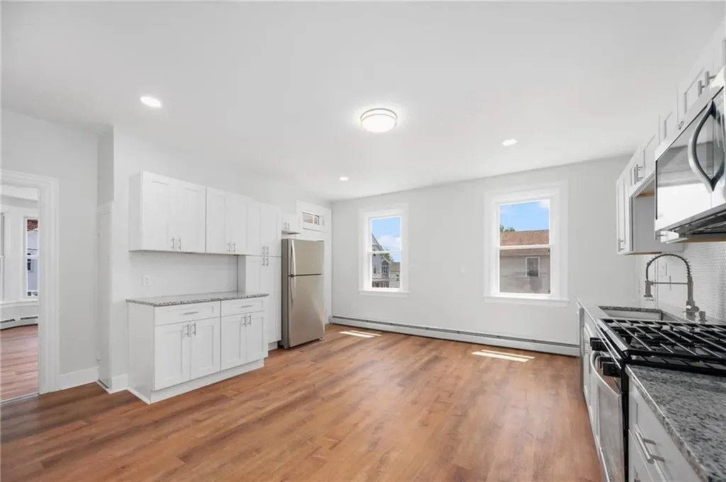 52 Erastus Street Providence RI 02909