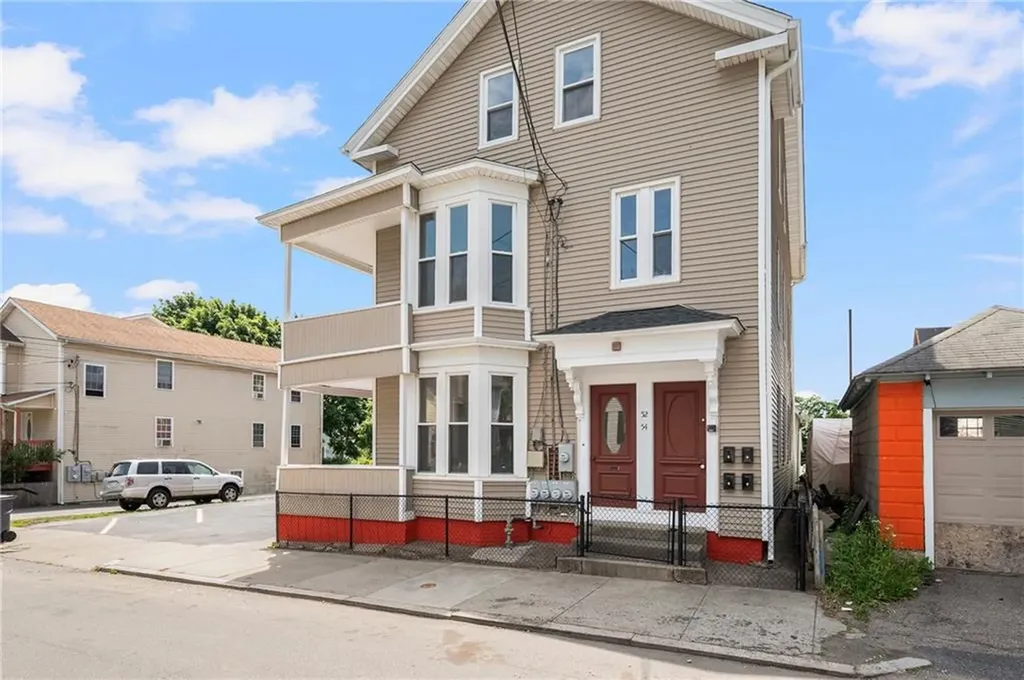 52 Erastus Street Providence RI 02909