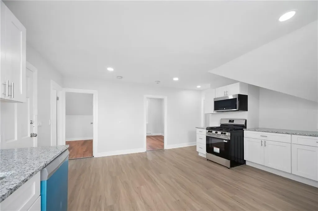 52 Erastus Street Providence RI 02909