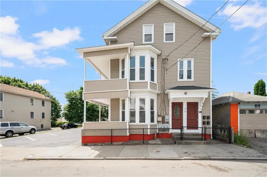 52 Erastus Street Providence RI 02909