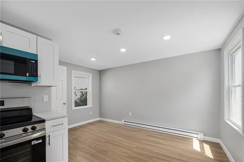 52 Erastus Street Providence RI 02909