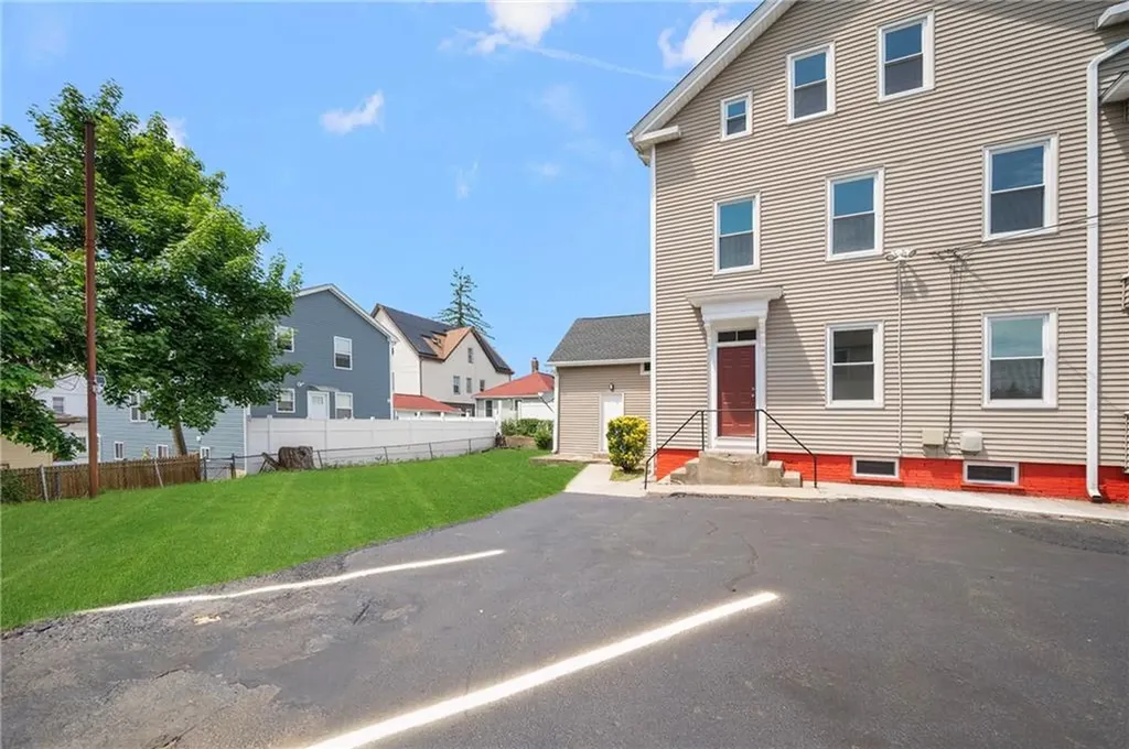 52 Erastus Street Providence RI 02909