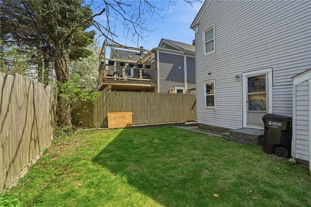 8 Mann Avenue Newport RI 02840