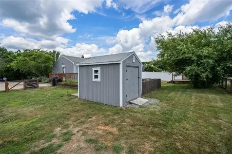 302 Shore Acres Avenue North Kingstown RI 02852